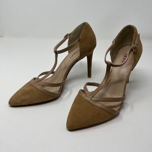 Tesori Mustard Colored Suede Heels Size 7.5